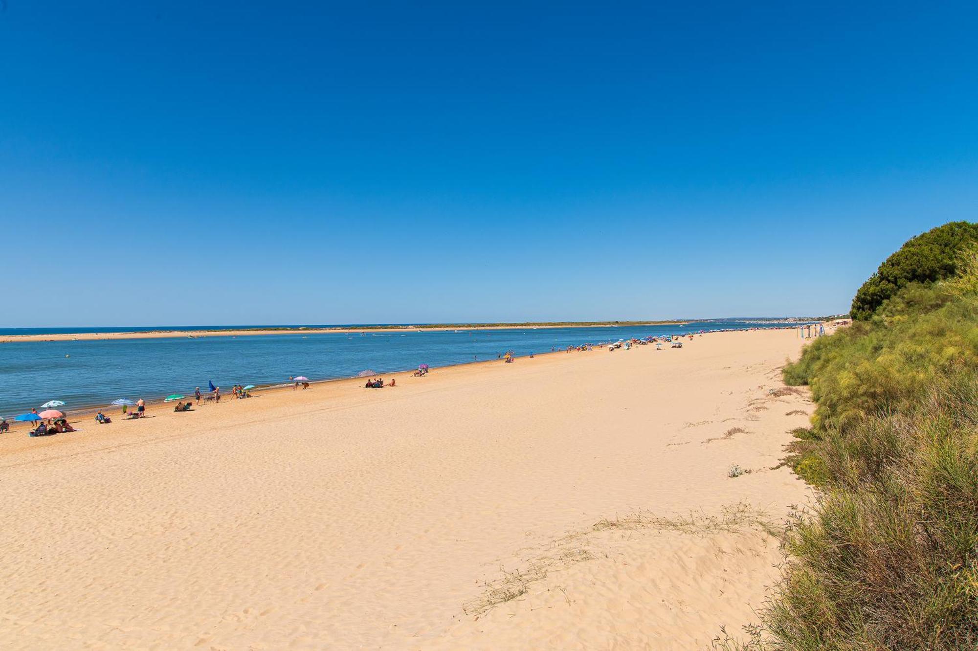 Apartamento Playas De Huelva El Portil Luaran gambar